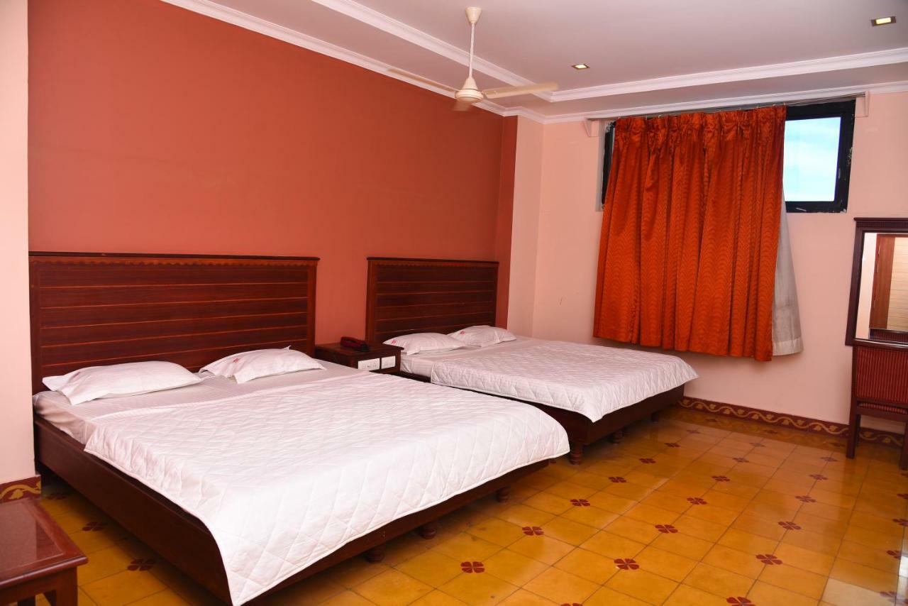 Hotel Subhalakshmi Palace Karaikkudi