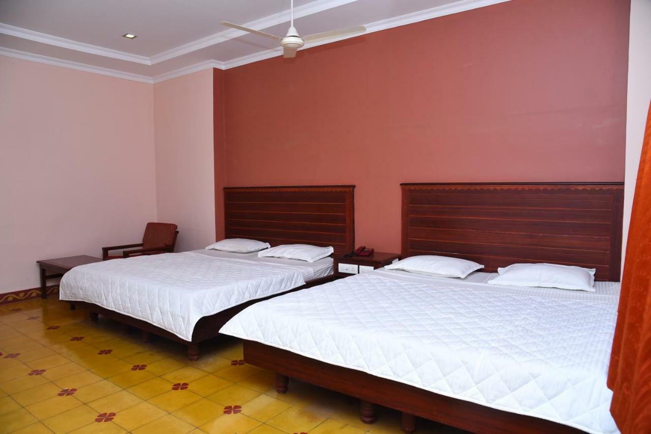 Subhalakshmi Palace Karaikkudi